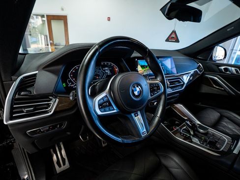 Used 2023 BMW X6 xDrive40i w/ M Sport Package image 41