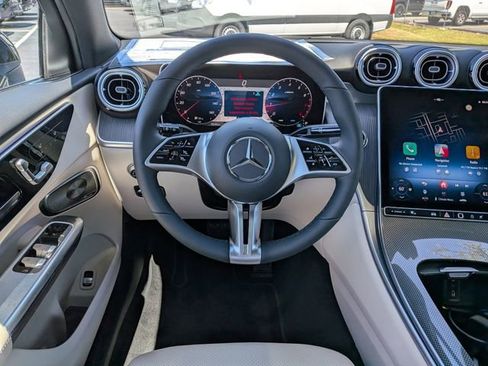 New 2026 Mercedes-Benz GLC 300 4MATIC image 17