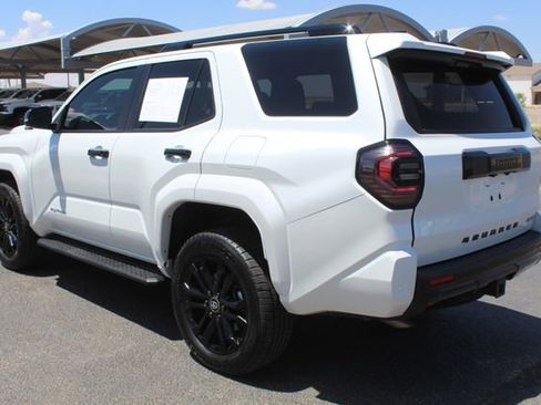 Used 2026 Toyota 4Runner Platinum AWD/4WD image 9