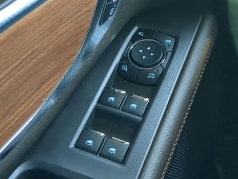 Certified 2025 Ford Expedition Max King Ranch image 23