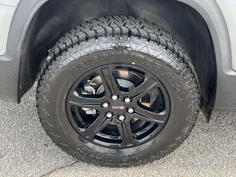 Used 2023 GMC Acadia AT4 w/ Trailering Package image 17