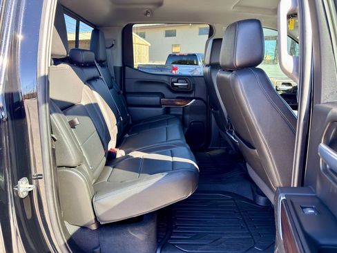 Used 2022 GMC Sierra 1500 SLT image 12