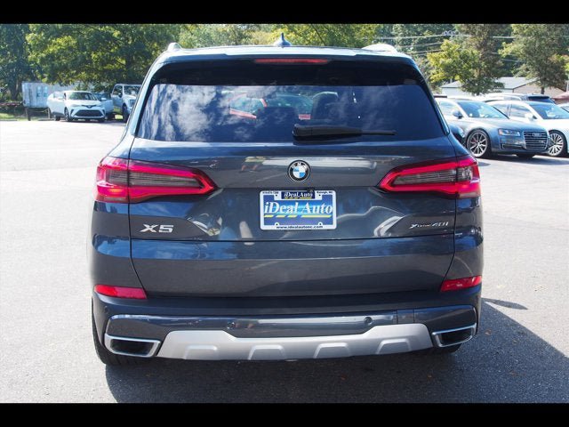 Used 2019 BMW X5 xDrive40i w/ Premium Package 2 AWD/4WD image 4