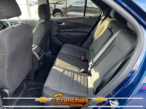 Used 2023 Chevrolet Equinox LT AWD/4WD image 8