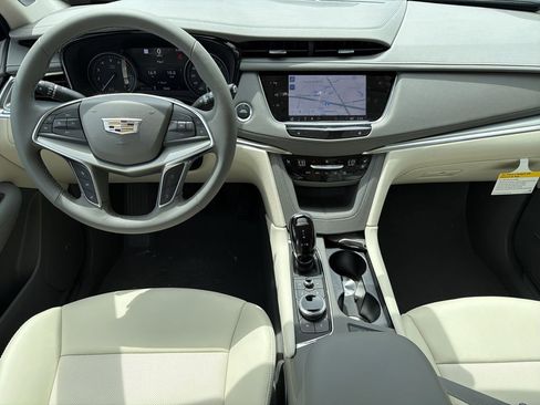 New 2026 Cadillac XT5 Premium Luxury w/ Driver Assist Package FWD image 13