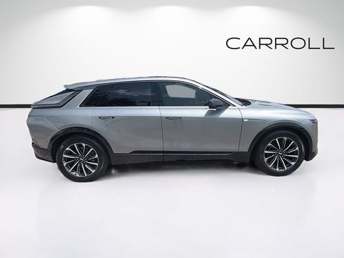 Used 2024 Cadillac Lyriq Sport RWD image 2