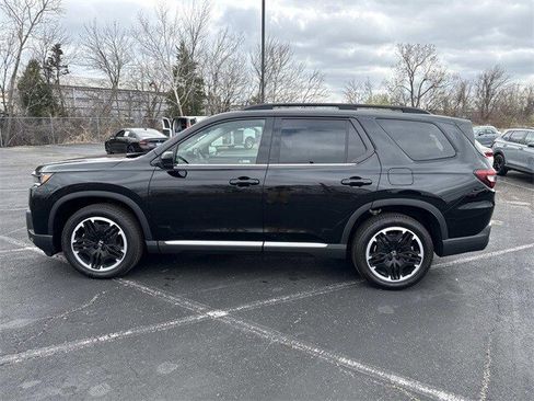 New 2026 Honda Pilot Touring image 11