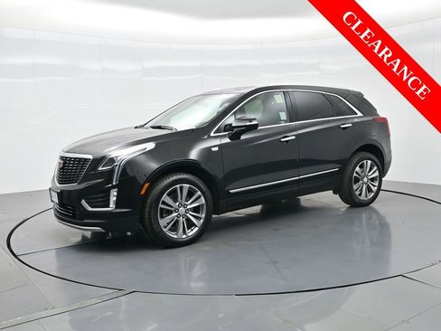 Used 2025 Cadillac XT5 Premium Luxury image 10