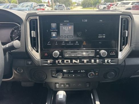 Certified 2025 Nissan Frontier SV w/ SV Convenience Package RWD image 16