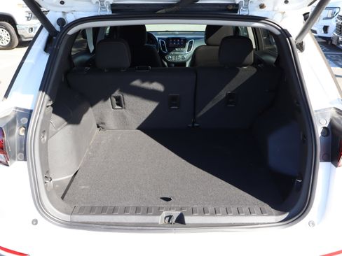 Used 2023 Chevrolet Equinox LT FWD image 31