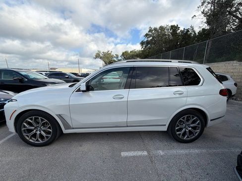 Used 2024 BMW X7 xDrive40i w/ Executive Package AWD/4WD image 2