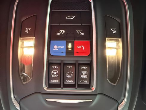 New 2026 Jeep Grand Cherokee Limited Reserve image 27