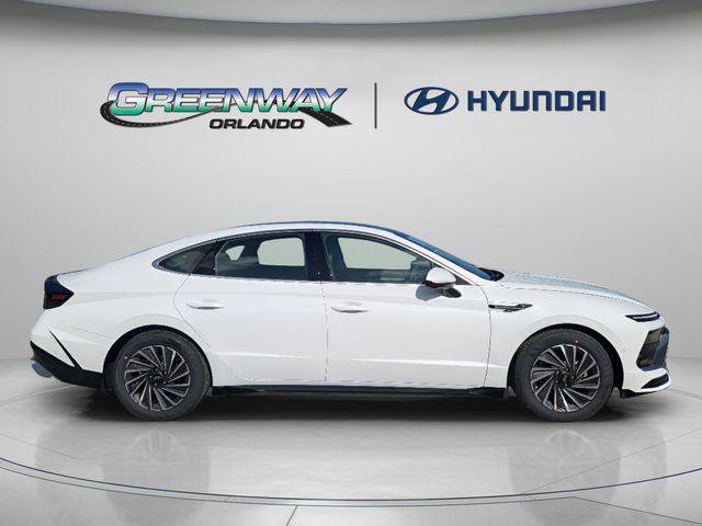 New 2026 Hyundai Sonata Limited FWD image 9