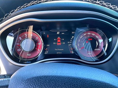 Used 2020 Dodge Challenger SRT Hellcat image 22