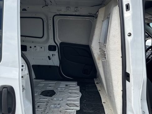 Used 2021 RAM ProMaster City Tradesman w/ Window Group 09 image 12