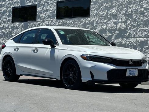 New 2025 Honda Civic Sport image 2