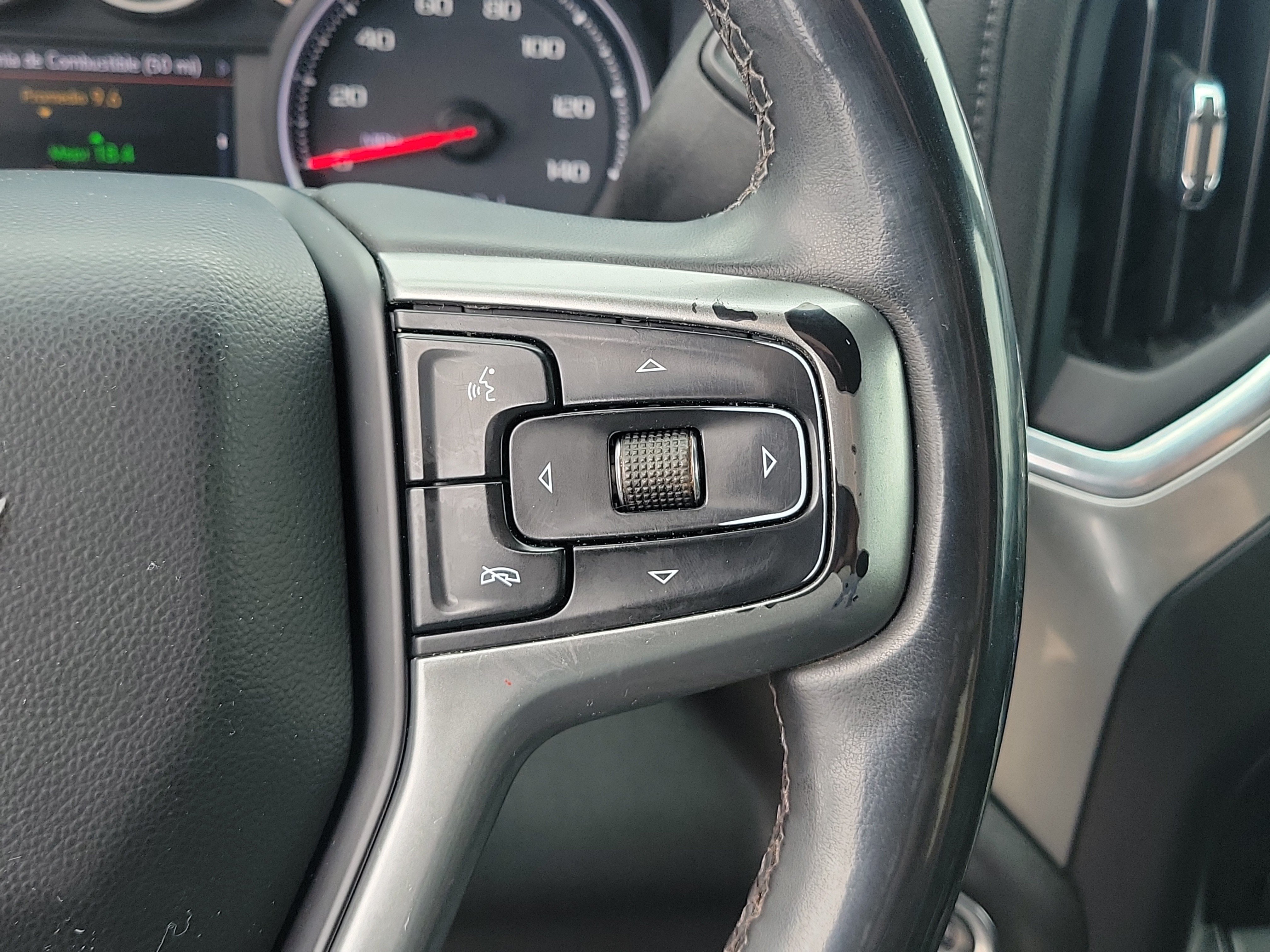 Used 2023 Chevrolet Silverado 2500 LT w/ Convenience Package AWD/4WD image 23