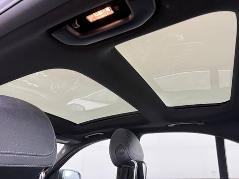 Used 2017 Mercedes-Benz C 300 C 300 image 13