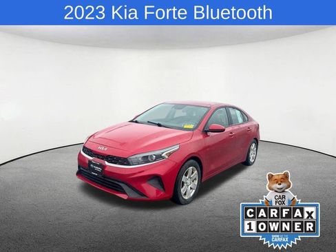 Used 2023 Kia Forte LXS image 1