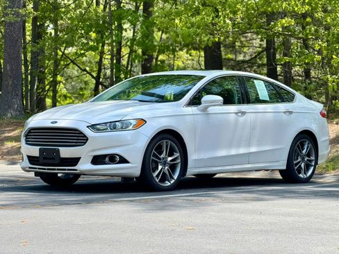 Used 2014 Ford Fusion Titanium FWD image 6