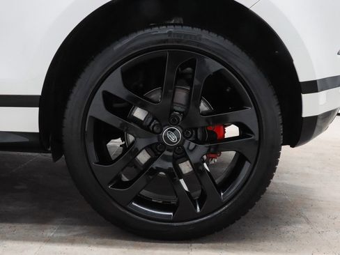 Used 2023 Land Rover Range Rover Evoque R-Dynamic S image 8