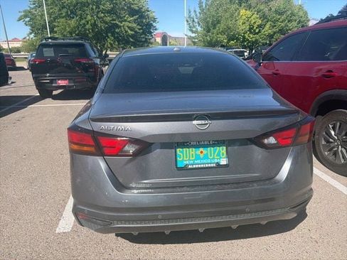 Certified 2025 Nissan Altima 2.5 S FWD image 13