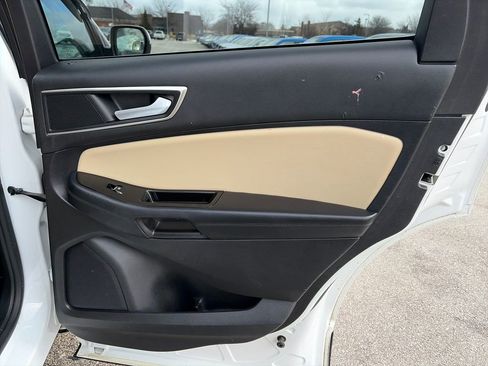 Used 2016 Ford Edge SEL w/ Equipment Group 201A image 31