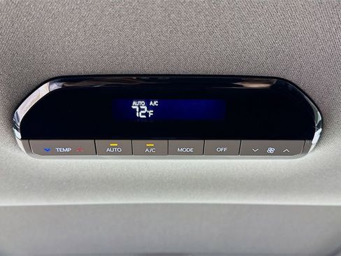 New 2026 Kia EV9 Wind AWD/4WD image 32
