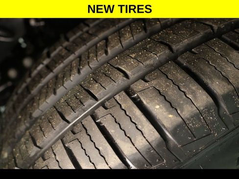 Used 2022 RAM 1500 Big Horn image 6