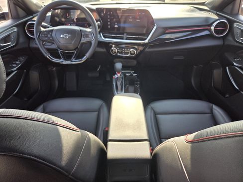Used 2025 Chevrolet Trax RS w/ Driver Confidence Package FWD image 13
