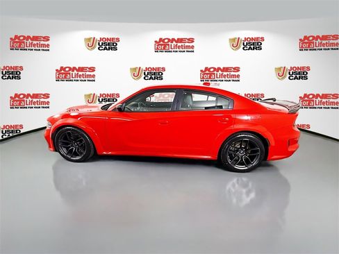 Used 2020 Dodge Charger Scat Pack image 16