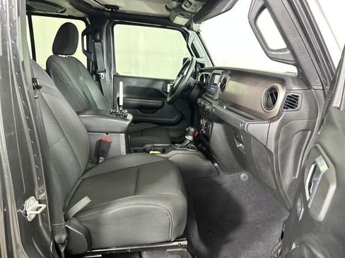 Used 2020 Jeep Gladiator Sport w/ Quick Order Package 24S image 28