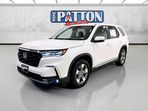 Used 2024 Honda Pilot EX-L image 3