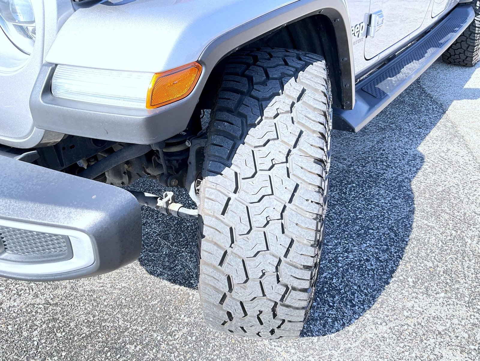 Used 2021 Jeep Gladiator Overland AWD/4WD image 23
