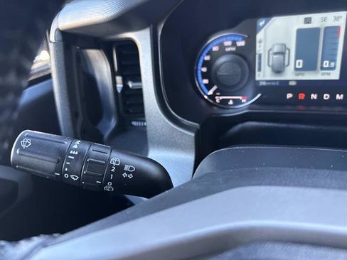 Used 2024 Ford Bronco Big Bend image 30