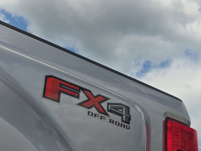 Used 2022 Ford F450 Platinum w/ FX4 Off-Road Package AWD/4WD image 11
