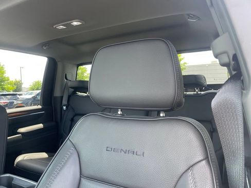 Used 2025 GMC Sierra 2500 Denali w/ Technology Package AWD/4WD image 22