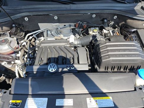 Used 2023 Volkswagen Atlas SE w/ Black Wheel Package AWD/4WD image 35