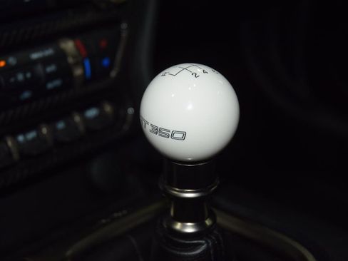 Used 2020 Ford Mustang Shelby GT350 w/ Technology Package image 34