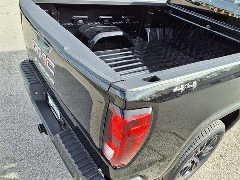 New 2026 GMC Sierra 1500 Pro w/ Graphite Edition image 17