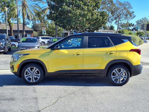 Used 2021 Kia Seltos S image 2