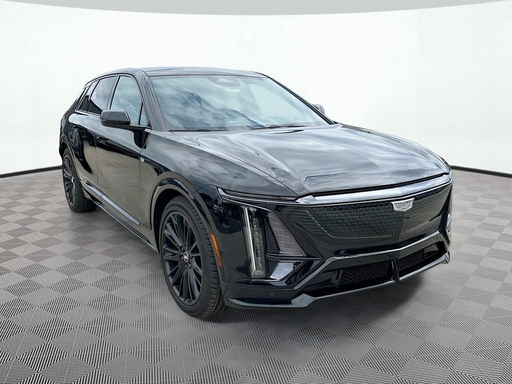 New 2026 Cadillac Lyriq V AWD/4WD image 3