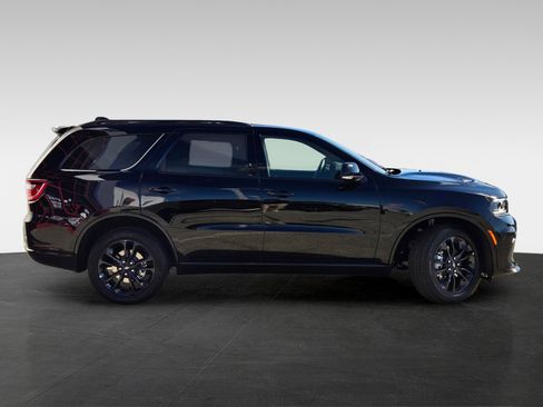 New 2026 Dodge Durango GT image 3