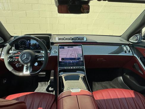 Used 2024 Mercedes-Benz S 63 AMG S image 42