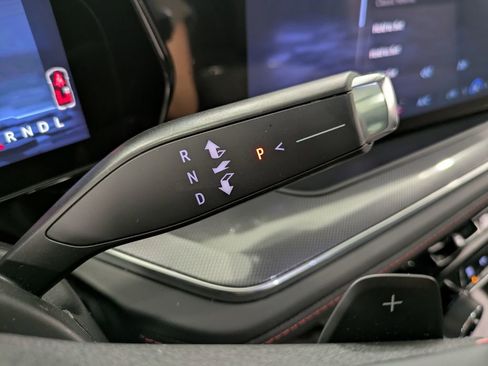 Used 2026 Chevrolet Tahoe RST w/ Comfort Package AWD/4WD image 18