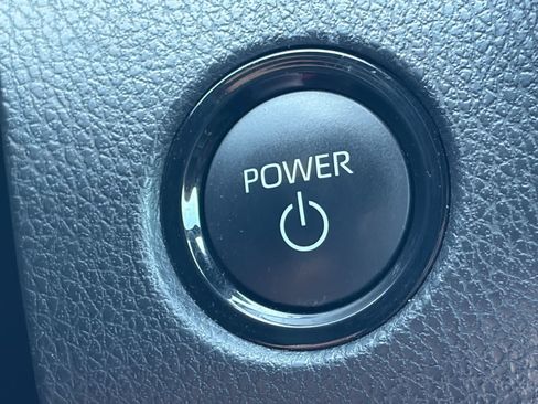 Used 2025 Toyota Camry XSE FWD image 29
