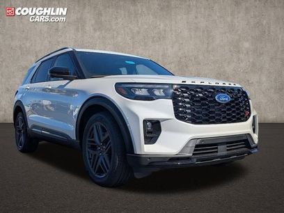 New 2025 Ford Explorer ST w/ Sun And Sound Package