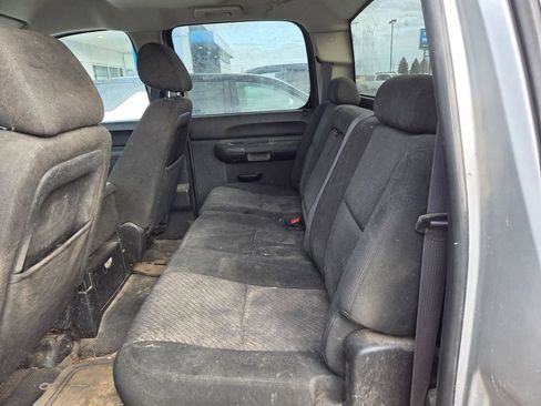 Used 2011 Chevrolet Silverado 2500 LT image 7