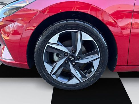 Used 2023 Hyundai Elantra SEL w/ Convenience Package image 14