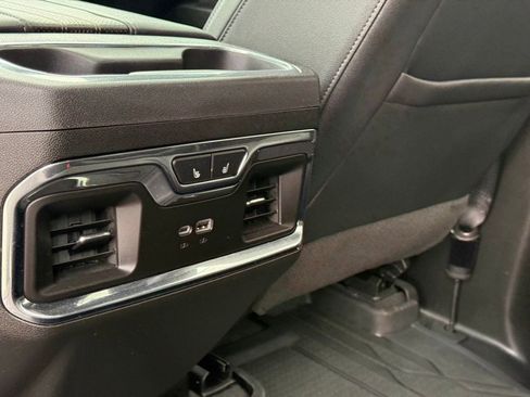 Used 2024 Chevrolet Silverado 2500 High Country w/ High Country Premium Package image 22